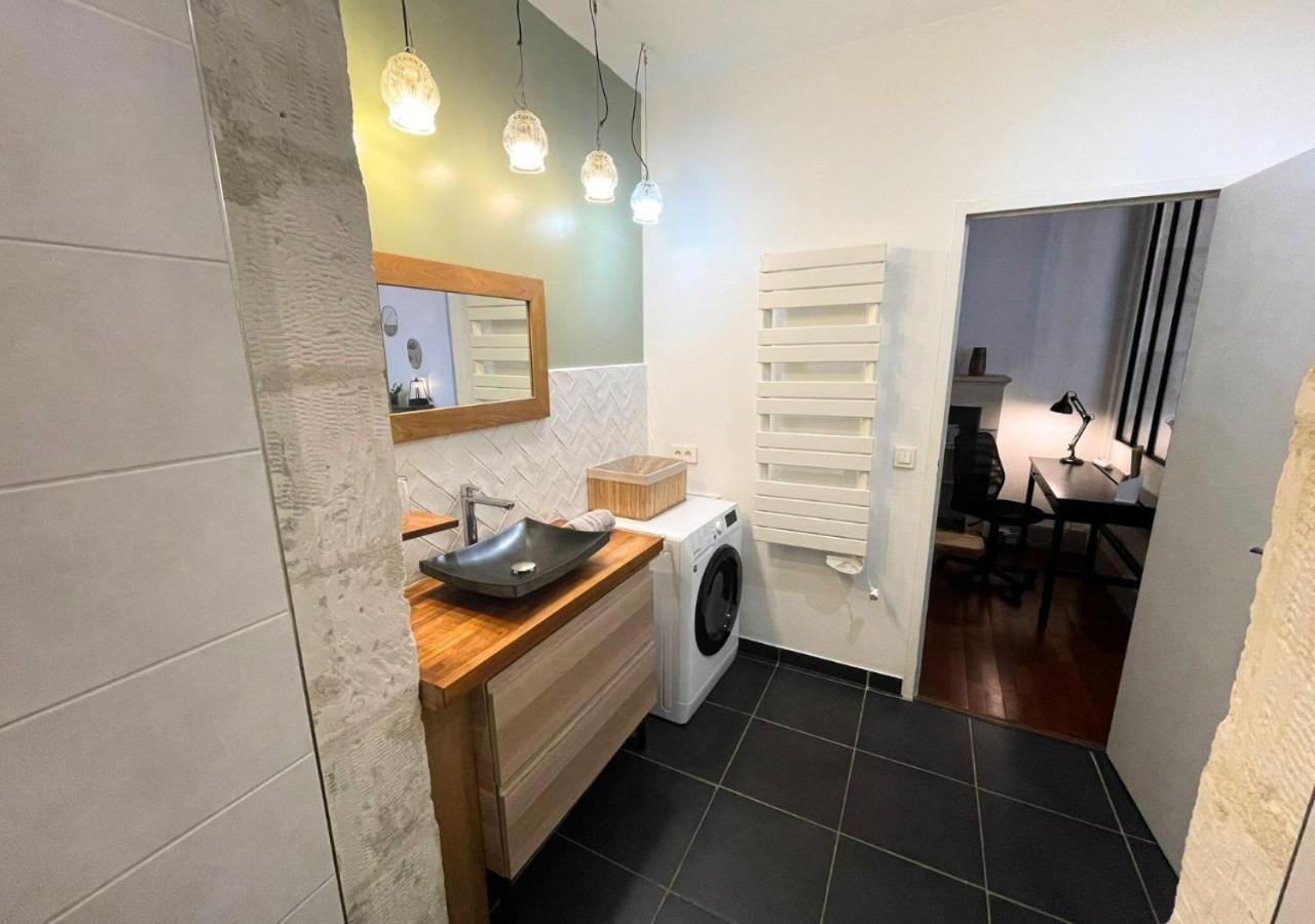 Le Thibaudeau Apartment ปัวติเยร์ ภายนอก รูปภาพ