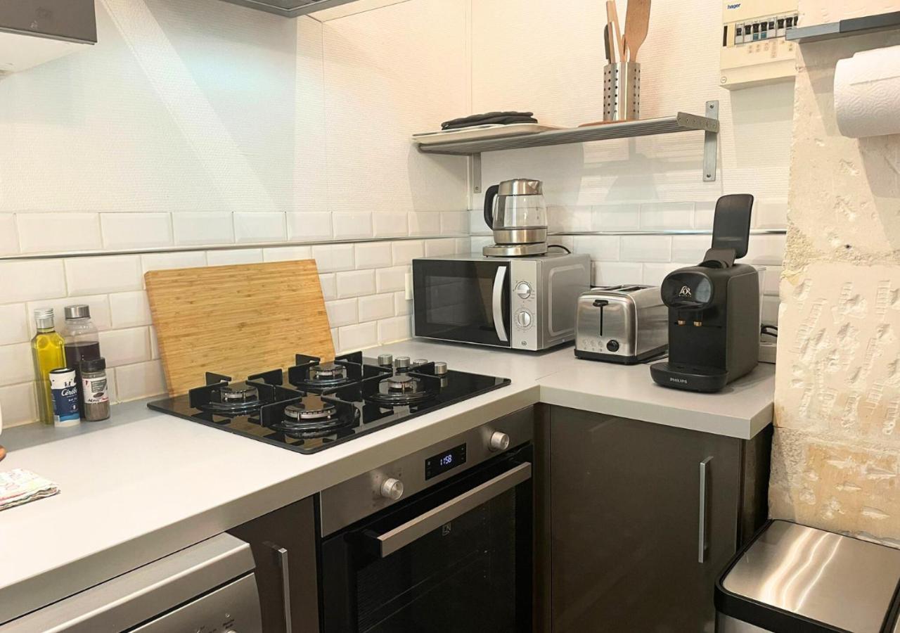 Le Thibaudeau Apartment ปัวติเยร์ ภายนอก รูปภาพ