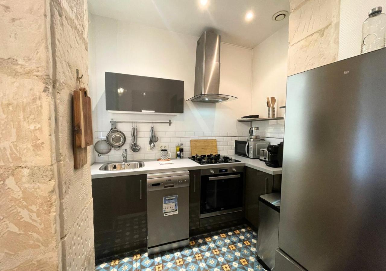Le Thibaudeau Apartment ปัวติเยร์ ภายนอก รูปภาพ